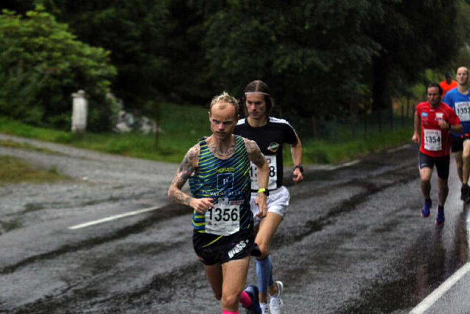 Erik Hovlandsdal-dobbel i vått Arnaløp 1P1A1860.jpg