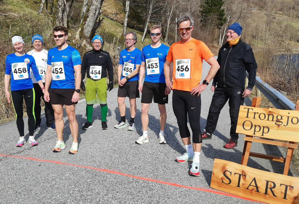 Klypetussen feiret 40-årsdagen med motbakkeløp Start_1920.jpg