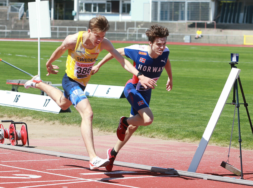 Mellom- og langdistanseløperne sørget for mange poeng til Norge første dag i landskampen 1500_U20_menn_Hauen_Grahn_finish_AZ3T8175.jpg