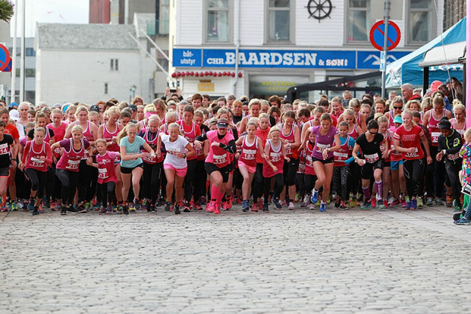 Sigrid Jervell Våg suveren da 268 Irongirls løp i Haugesund Irongirls_start_A20G1778.jpg
