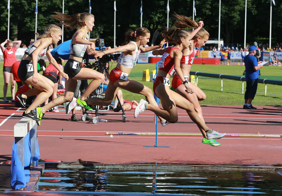 God avslutning av Sigrid Alvik på 3000 meter hinder Teten_vanngrav2_AZ3T1227.jpg