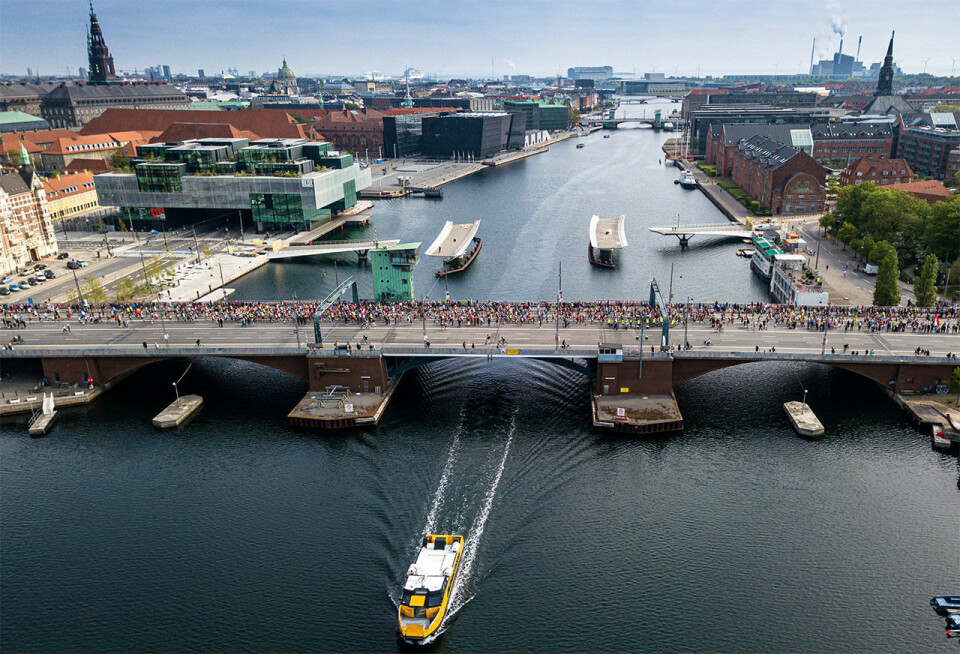 Marius Skeide Ruth med 2.26.33 da 267 norske løp København Maraton Copenhagen_Marathon_bru.jpg