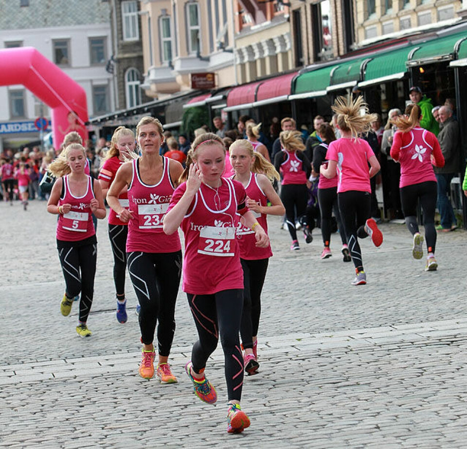 Sigrid Jervell Våg suveren da 268 Irongirls løp i Haugesund Fram_og_tilbake_runding_A20G1949.jpg