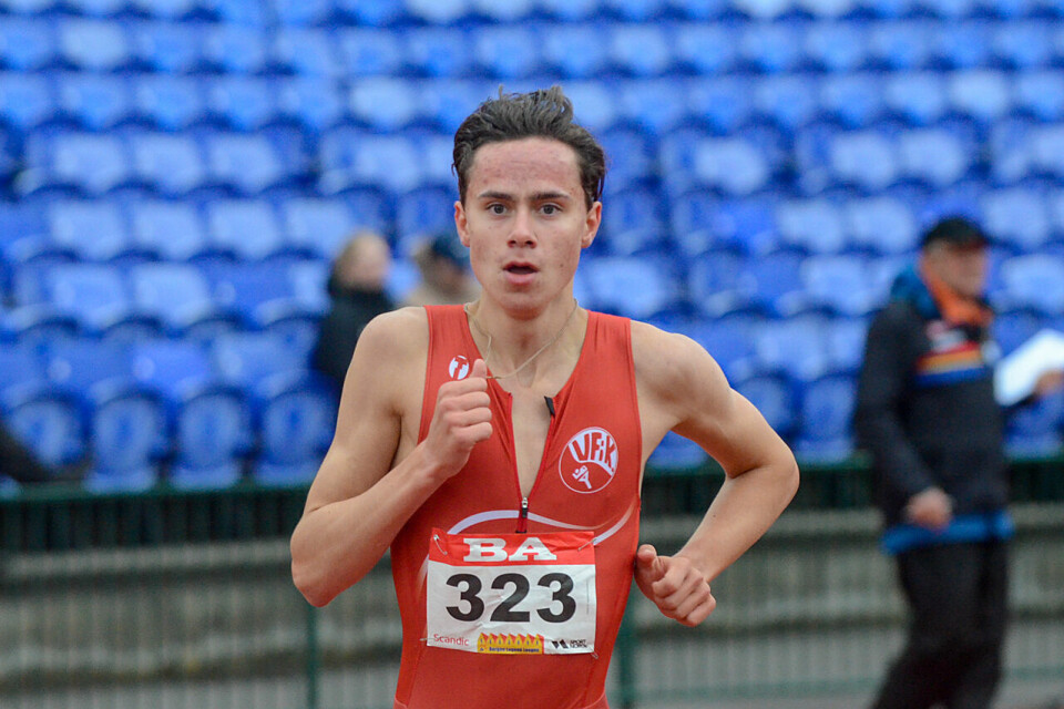 Sigurd Vallseth nærmer seg kravene til U-18 NM både på 1500 og 3000 meter. (Foto: VESTPRESS) Sigurd Vallseth nærmer seg kravene til U-18 NM både på 1500 og 3000 meter. (Foto: VESTPRESS)