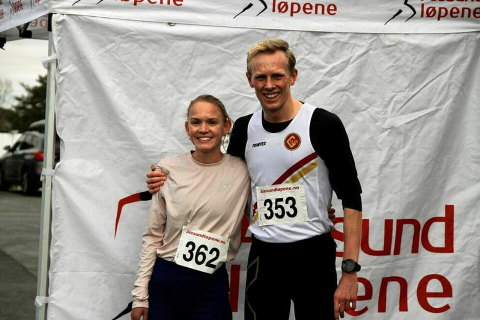 Ine Bakken og Johannes Teigland vant 5 km og satte løyperekorder. (Foto: Sigbjørn Lerstad) Ine Bakken og Johannes Teigland vant 5 km og satte løyperekorder. (Foto: Sigbjørn Lerstad)