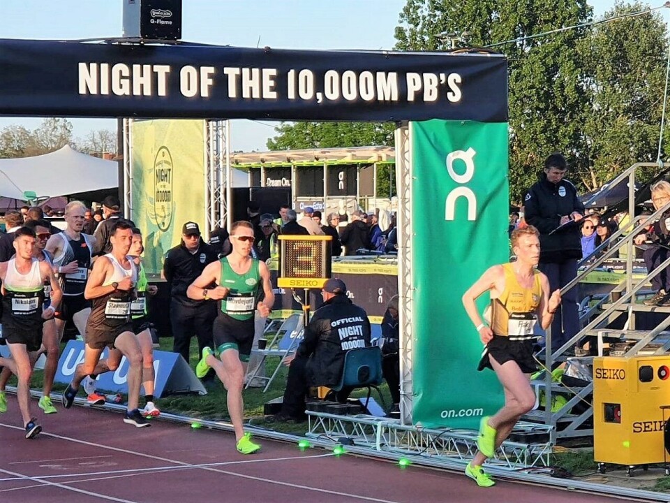 Zerei Kbrom Mezngi med 27:41 i Night of the 10 000m PB i London Mathias Flak og Vebjørn Hovdejord.jpg