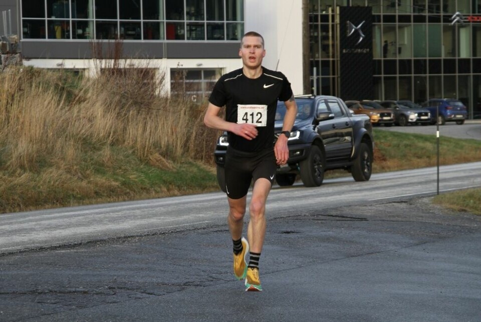 To nye løyperekorder på vinterkarusellen i Ålesund 10km_Johannes_Loekkeborg_Alnes_990x660.jpg