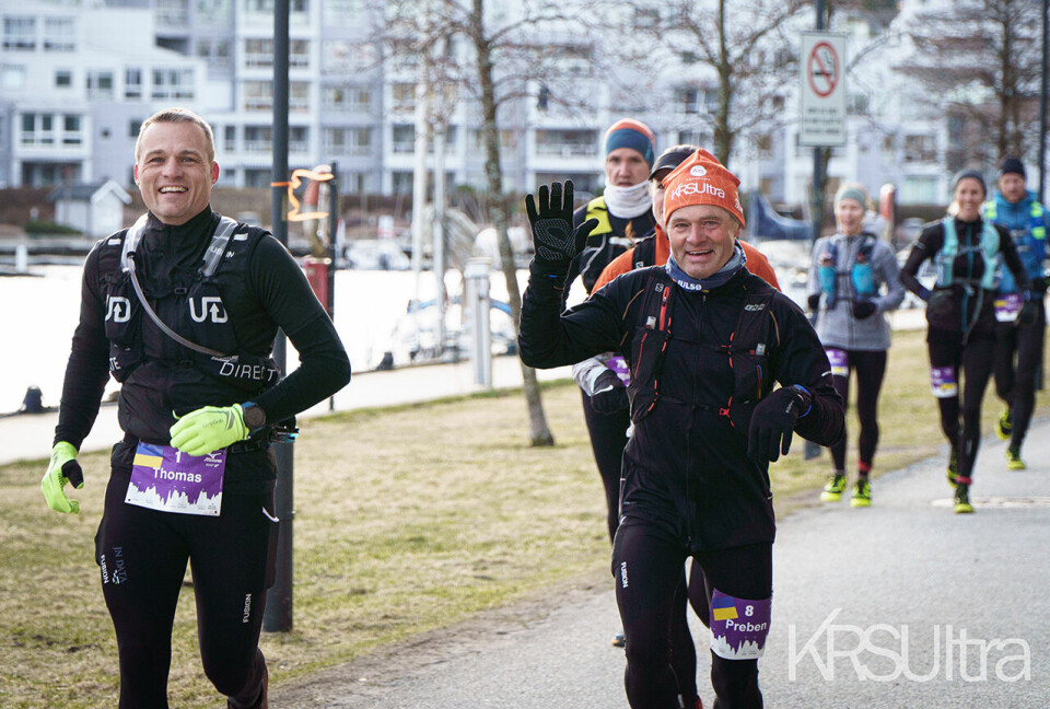 KRS Ultra var tilbake etter to år med avlysninger. Her løper Thomas Hallenberg (t.v.) og Preben Valbjørn. Begge hadde tatt turen fra Danmark. (Foto: KRS Ultra / Thomas Øderud) KRS Ultra var tilbake etter to år med avlysninger. Her løper Thomas Hallenberg (t.v.) og Preben Valbjørn. Begge hadde tatt turen fra Danmark. (Foto: KRS Ultra / Thomas Øderud)