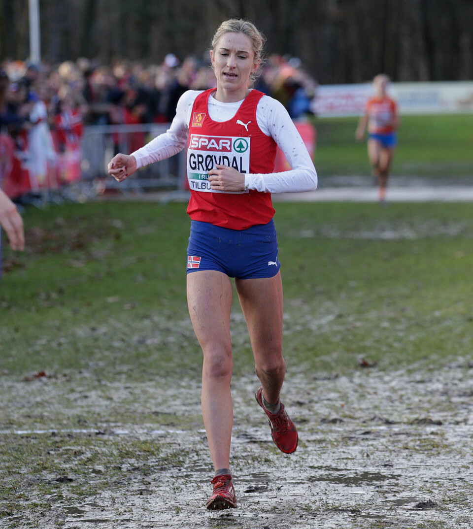 Kondis' gullsko til Karoline Bjerkeli Grøvdal og Jakob Ingebrigtsen groevdal_i_maal_25P3723_960.jpg