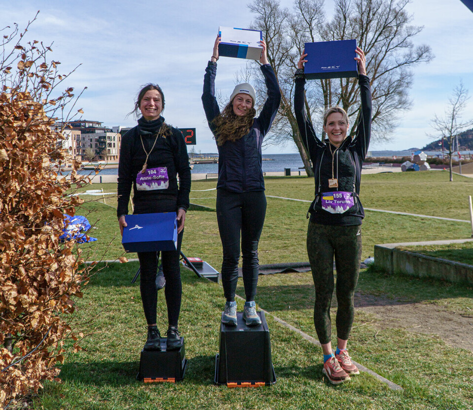 Sterkt comeback av KRS Ultra pall-60km-kvinner.jpg