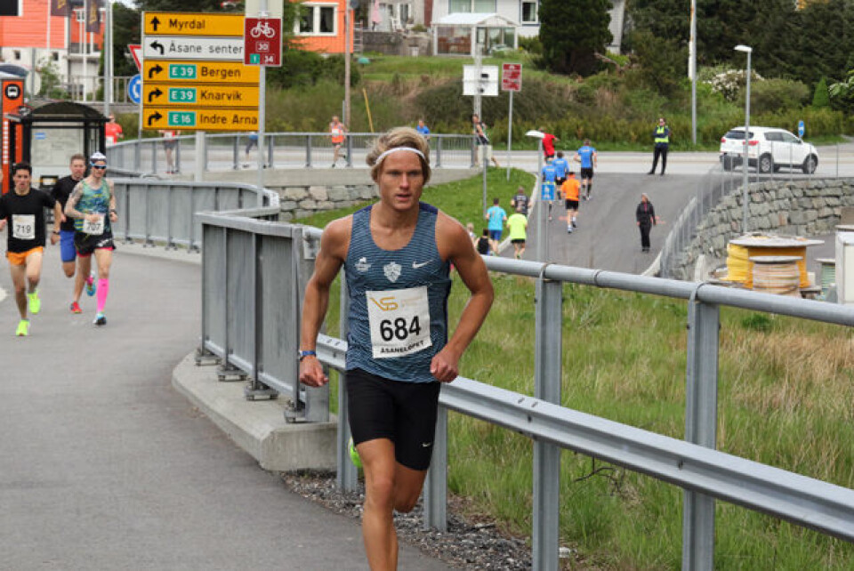 Sondre Øvre-Helland forsvarte seieren i Åsaneløpet 1P1A2434.jpg
