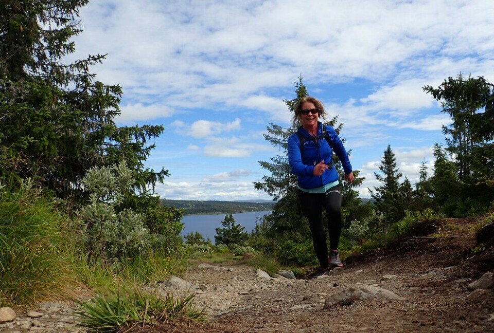 Siste frist for å melde på Kondis sin løpe- og yogahelg på Hafjell Marianne Røhme på løpetur rundt Reinsvatnet ved Ilsetra
