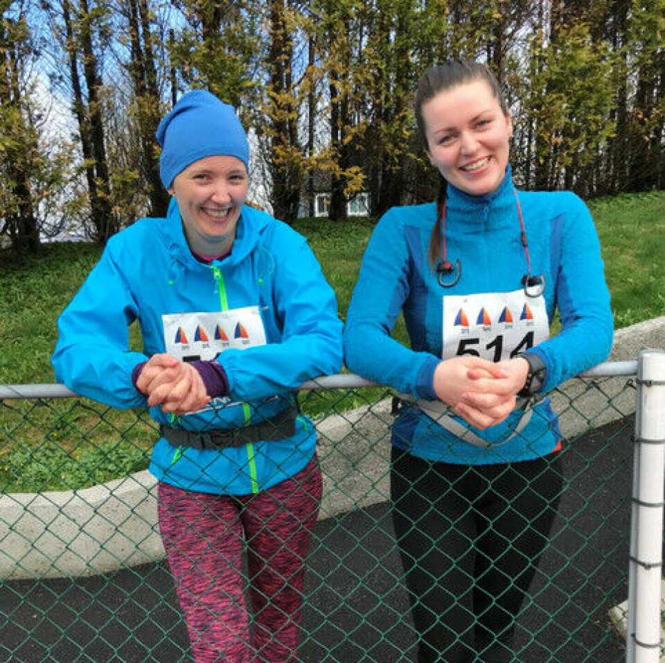 Hafsås og Jegteberg Lystad seiret i SFE Florø Maraton Rett Vest 10 km kv. M. Høivik og E. Høivik.jpg