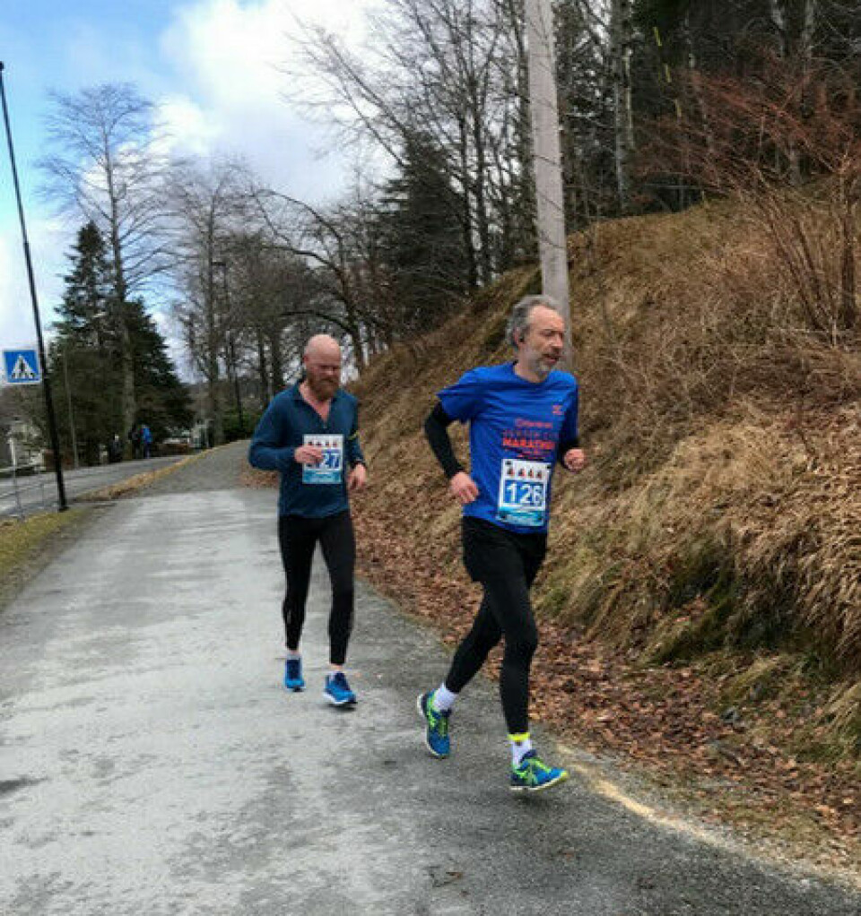 Hafsås og Jegteberg Lystad seiret i SFE Florø Maraton Rett Vest Halvm. herrer - S. K. Holvik og R.P. Pedersn.jpg