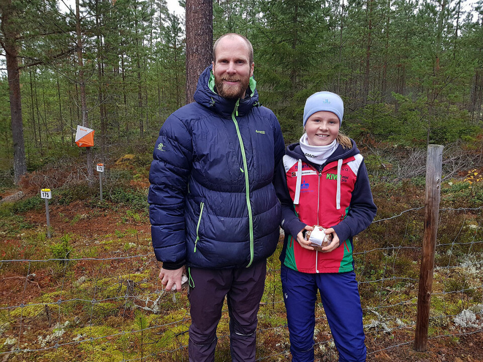 Spurtoppgjør i Huldertrampen i Løten Vinnere Pysehulder, Ivar Hesselberg Indby og Mari Sørlien Stenberg..jpg