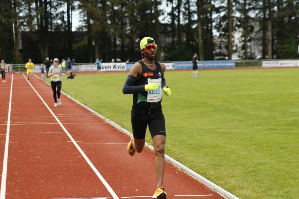 Frew Zenebe Brkineh vinner halvmaraton i Sandnesløpet med tiden 1,08,03. (Foto: Turid Veggeland) Frew Zenebe Brkineh vinner halvmaraton i Sandnesløpet med tiden 1,08,03. (Foto: Turid Veggeland)