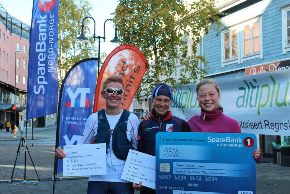 Første utgave av Harstad Summits Trail Marathon ble en løpefest! Kvinner_21K.jpg