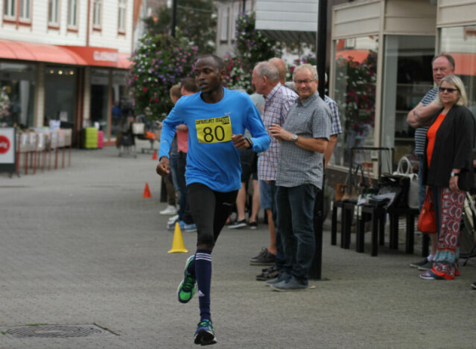 Jakob Ingebrigtsen suveren i sentrumsløpet i Egersund Salim_Haroun_ktIMG_2054.jpg