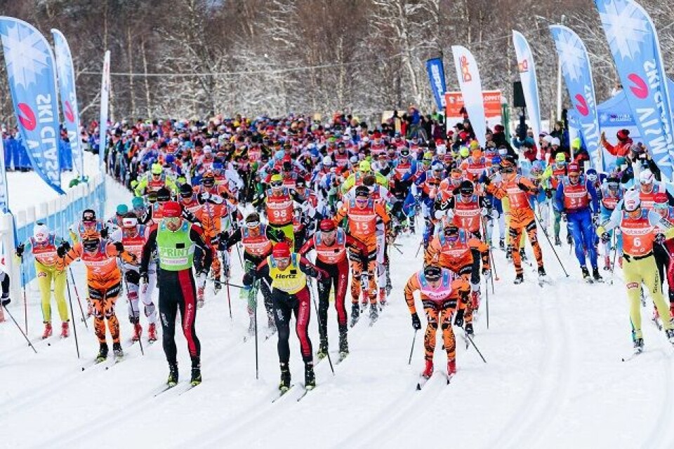 Spenning til siste centimeter i Årefjällsloppet Starten_menn.jpg