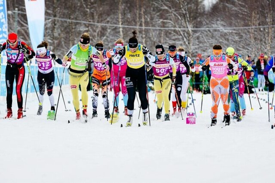 Spenning til siste centimeter i Årefjällsloppet Starten_Kvinner.jpg