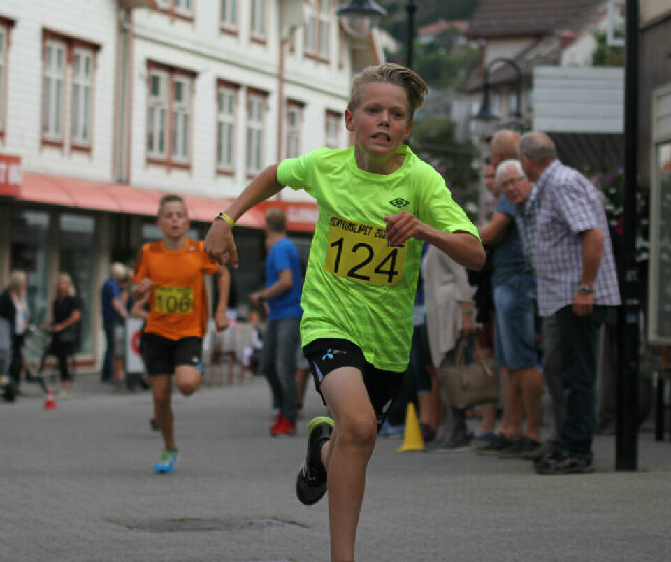 Jakob Ingebrigtsen suveren i sentrumsløpet i Egersund barn3_ktIMG_1942.jpg