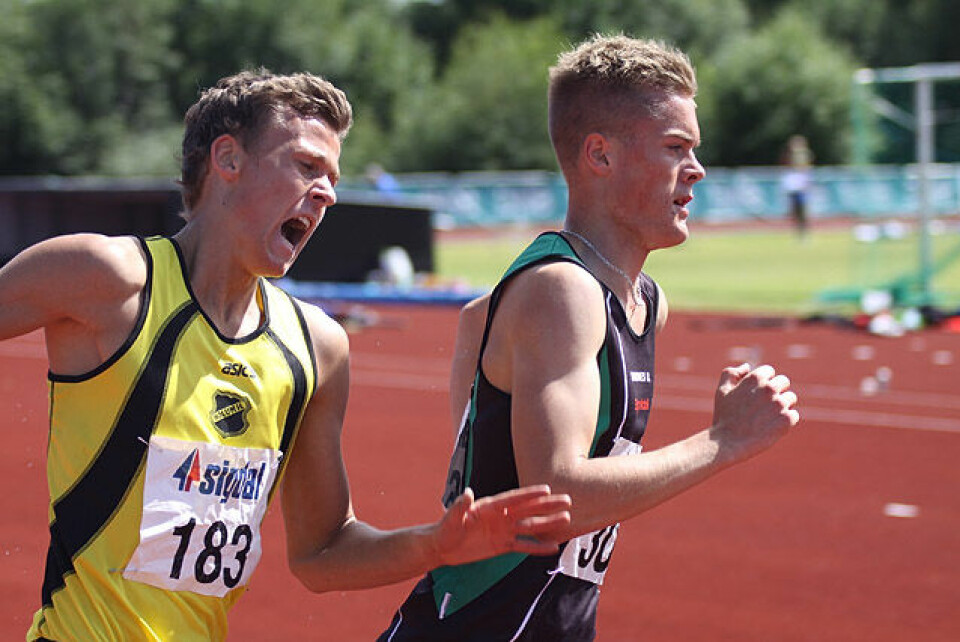 Junior-NM i friidrett i mål HinderMJ19_spurten1.jpg