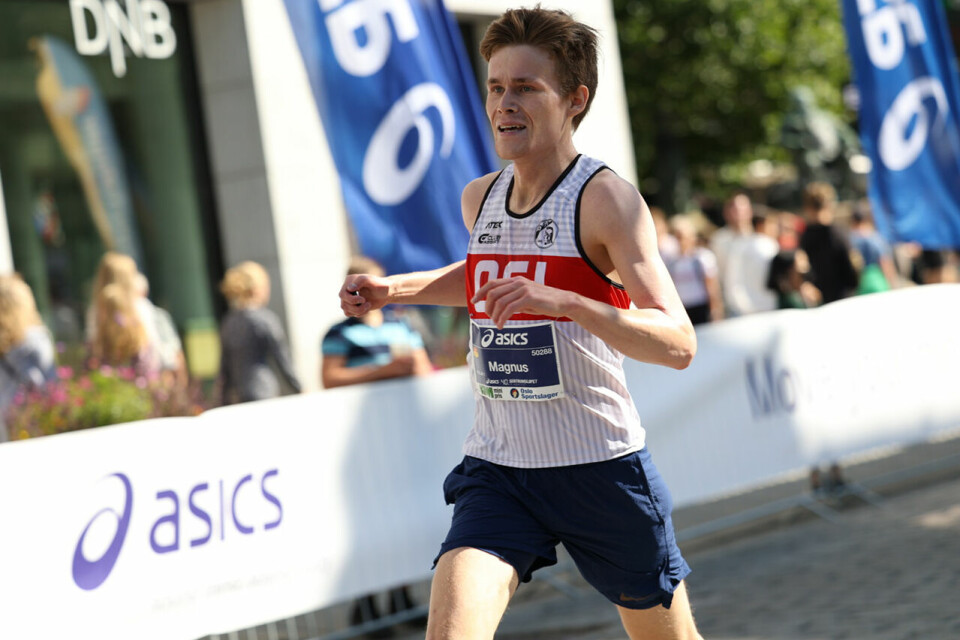 2314 løp den 40. utgaven av Sentrumsløpets 10 km lørdag magnus-warvik.jpg