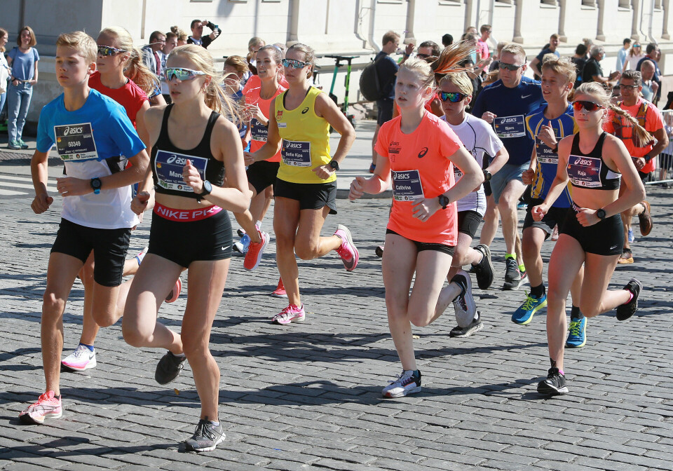 2314 løp den 40. utgaven av Sentrumsløpets 10 km lørdag 5km_star2_AZ3T3356.jpg