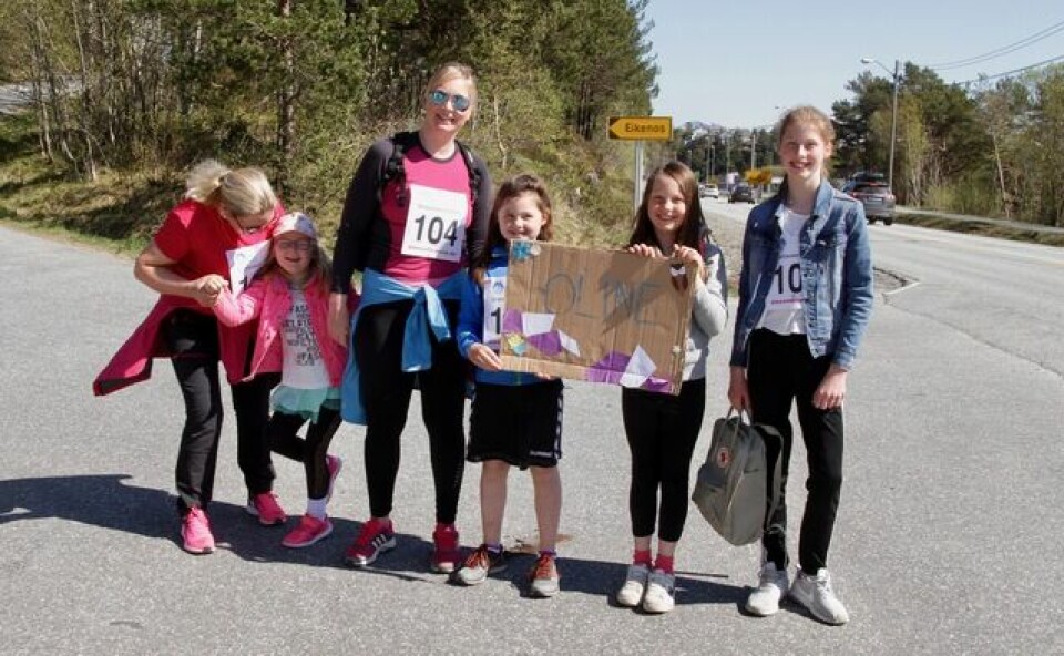 Ingrid Festø med ny løyperekord i Eikenosa Opp Foer_start_fam_Flisnes