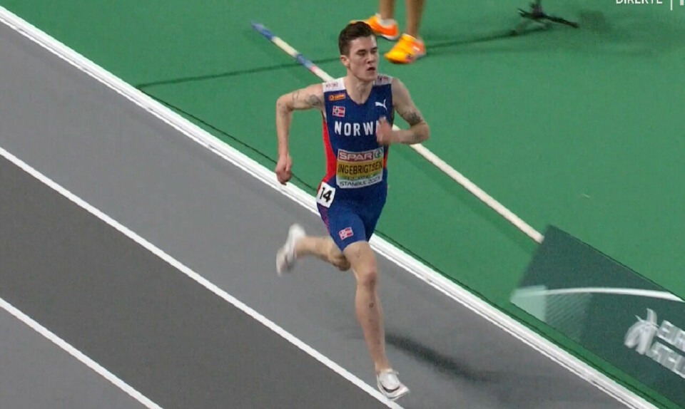 Jacob Ingebrigtsen inn til gull på 3000 m i Istanbul. (Skjermbilde fra NRK) Jacob Ingebrigtsen inn til gull på 3000 m i Istanbul. (Skjermbilde fra NRK)