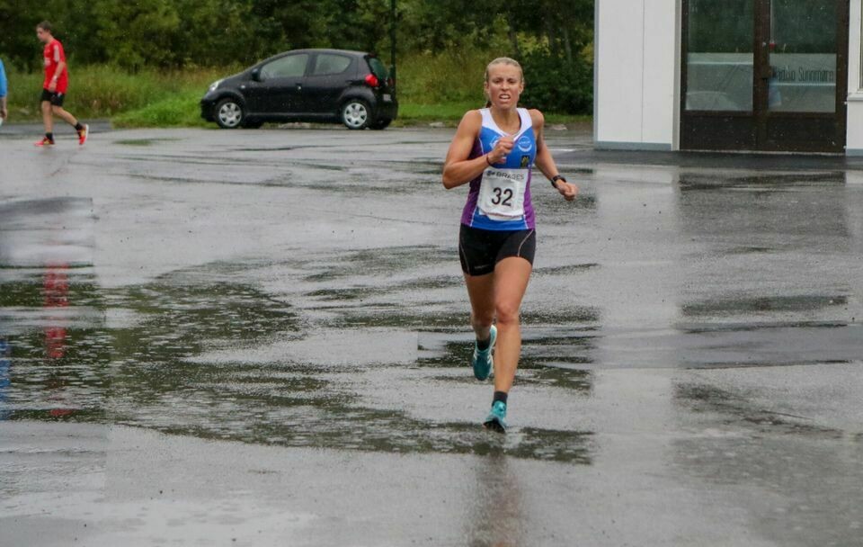 Olger Pedersen var suveren på 10 km i Ålesund Audhild_Bakken_Rognstad_maal