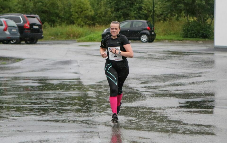 Olger Pedersen var suveren på 10 km i Ålesund Kristine_Tynes_10 km