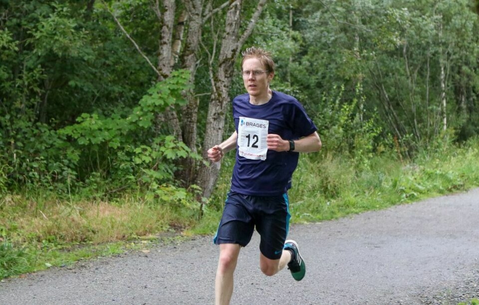 Olger Pedersen var suveren på 10 km i Ålesund Per_Myren_maal