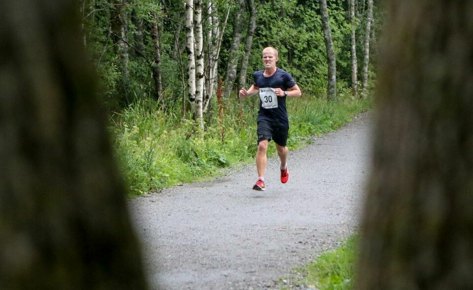 Olger Pedersen var suveren på 10 km i Ålesund Steffen_André_Kraakenes_maal