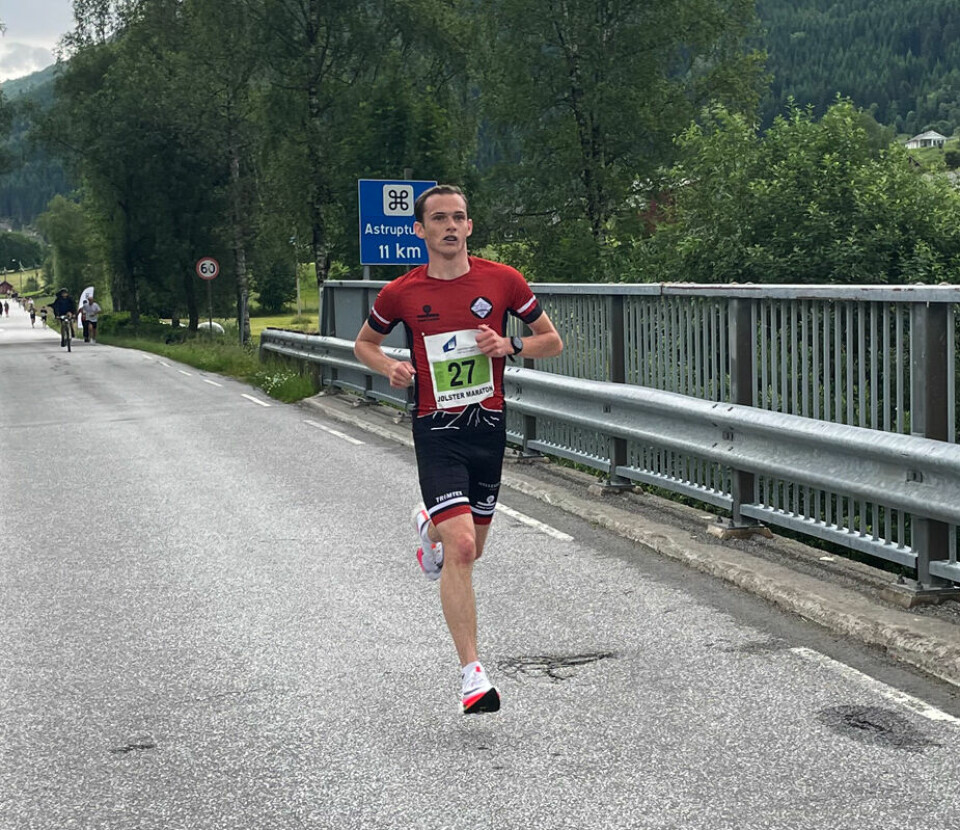 Jølster Maraton vart ein flott løpsfest – i år utan tropevarme Andreas_Ytredal_Akse_fix.jpg