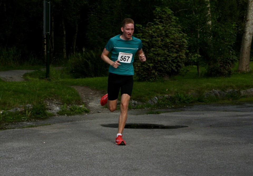 Yngvild Kaspersen og Lasse Aleksander Finstad satte løyperekorder på 10 km i Ålesund 5km_Laurits_Linge_Glomnes