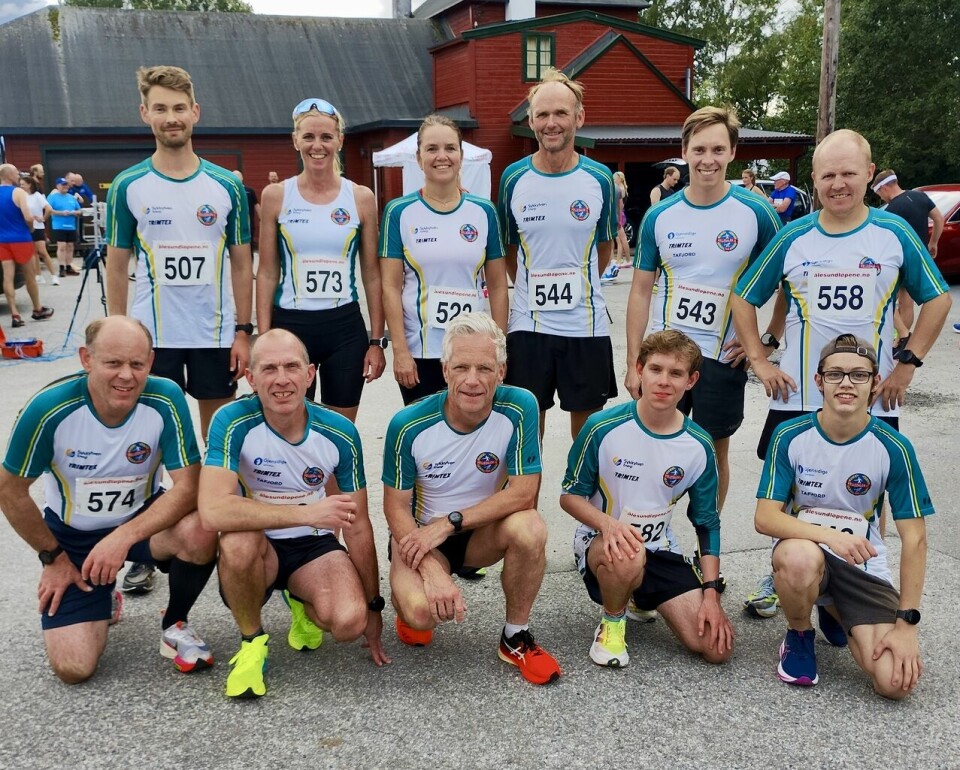 Yngvild Kaspersen og Lasse Aleksander Finstad satte løyperekorder på 10 km i Ålesund Velledalen