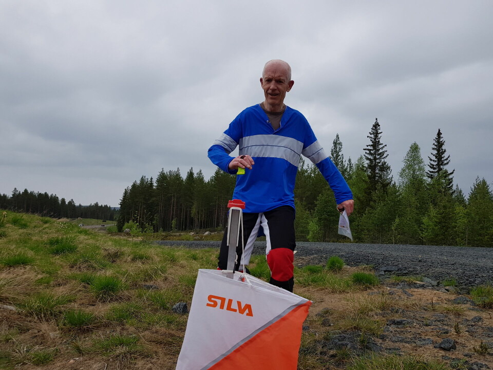 Bedrift o-løp i furuterreng og villmark i Elverum Frode Bergersen mot mål.jpg