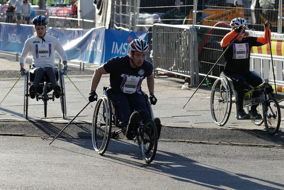 Lena slo alle gutta i Racing rullestol i Oslo Maraton starten_rullestol_F6C0750.jpg