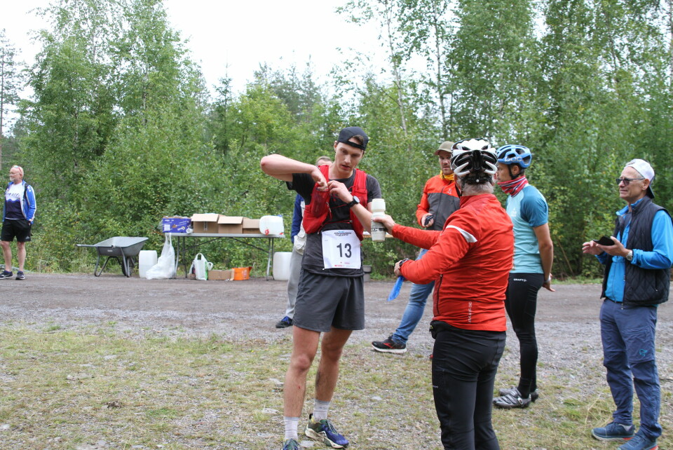 Favorittene, Mari Fenre og Didrik Hermansen, vant NM terrengultra IMG_0746 Vetle Christiansen.JPG