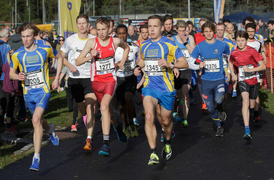 Løpsfest med 1000 deltakere i sola i Nøklevann Rundt Start_5km_F6C2839_cut_1521_640x421.jpg
