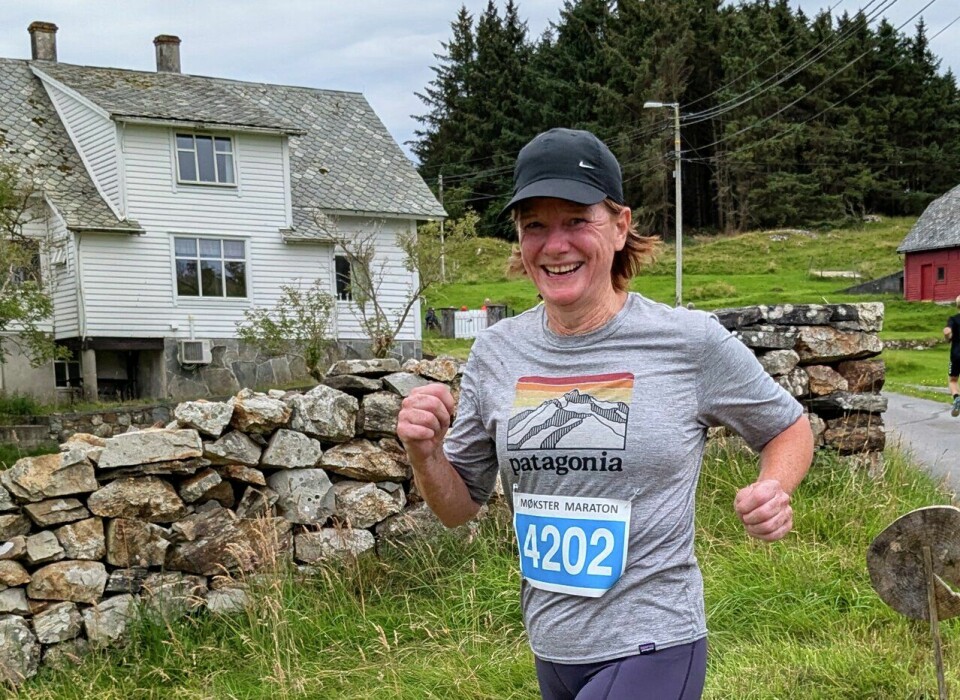 God stemning under Møkster Maraton Linda Børnes kom på andreplass på halvmaraton under Møkster Maraton 2024