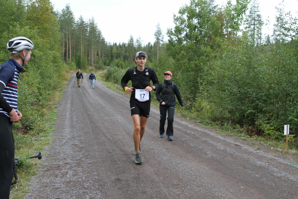Favorittene, Mari Fenre og Didrik Hermansen, vant NM terrengultra IMG_0813 Mats Fremmerlid.JPG