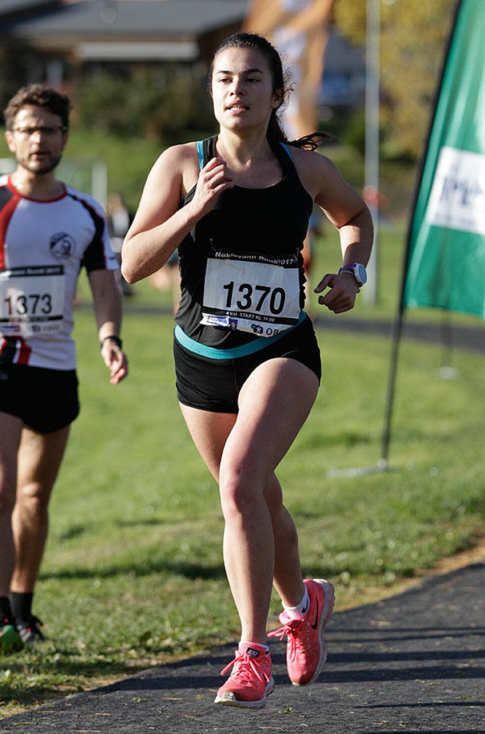 Løpsfest med 1000 deltakere i sola i Nøklevann Rundt Julie_Durand__F6C3157_900.jpg