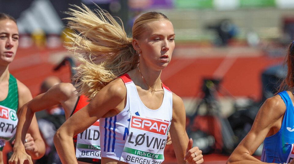 Godt 1500 m-forsøk av Anne Gine Løvnes - Ingeborg Østgård sjanseløs i sin VM-debut