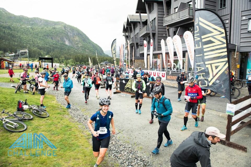 200 deltok på AIM Challenge i Hemsedal Mye_folk.jpg