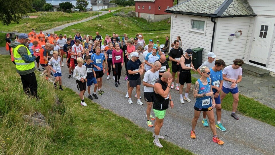 God stemning under Møkster Maraton Starten på En nautisk mil under Møkster Maraton 2024
