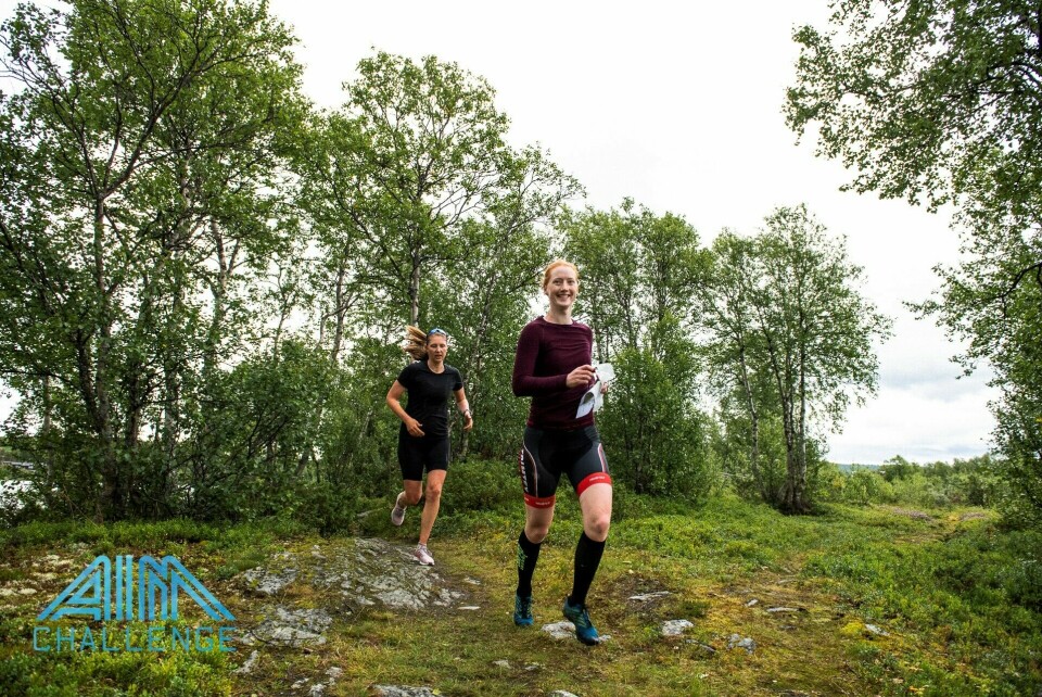 200 deltok på AIM Challenge i Hemsedal jentepar.jpg