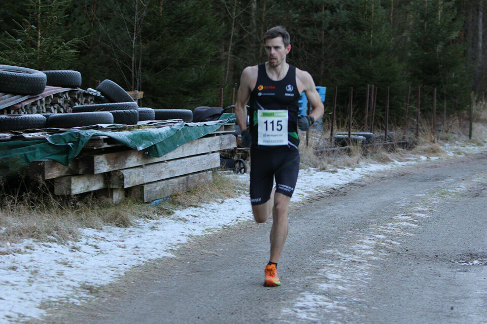 Vinner kortløype 2,7km Jan Erik Wergeland, Sandnes IL tid 8.56. (Foto: Einar Søndeland) Vinner kortløype 2,7km Jan Erik Wergeland, Sandnes IL tid 8.56. (Foto: Einar Søndeland)