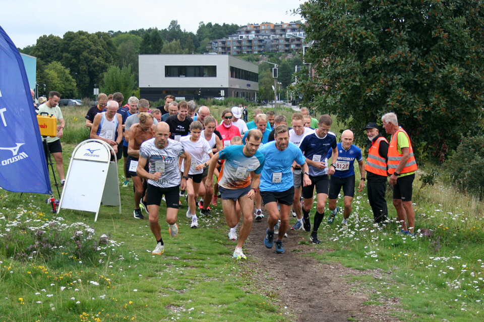 825 deltakere åpnet høstsesongen med karusellens 12. løp IMG_1465.JPG